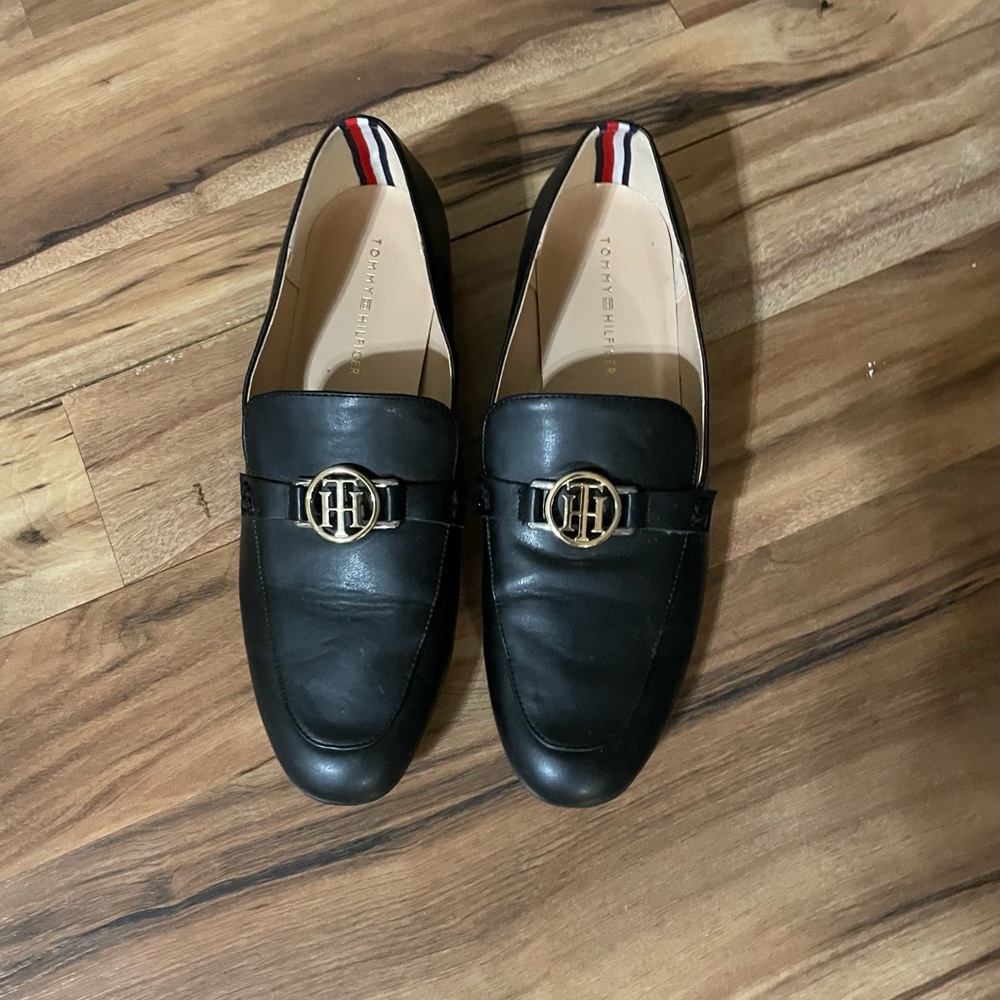 Tommy Hilfiger women’s loafers Size 9.5